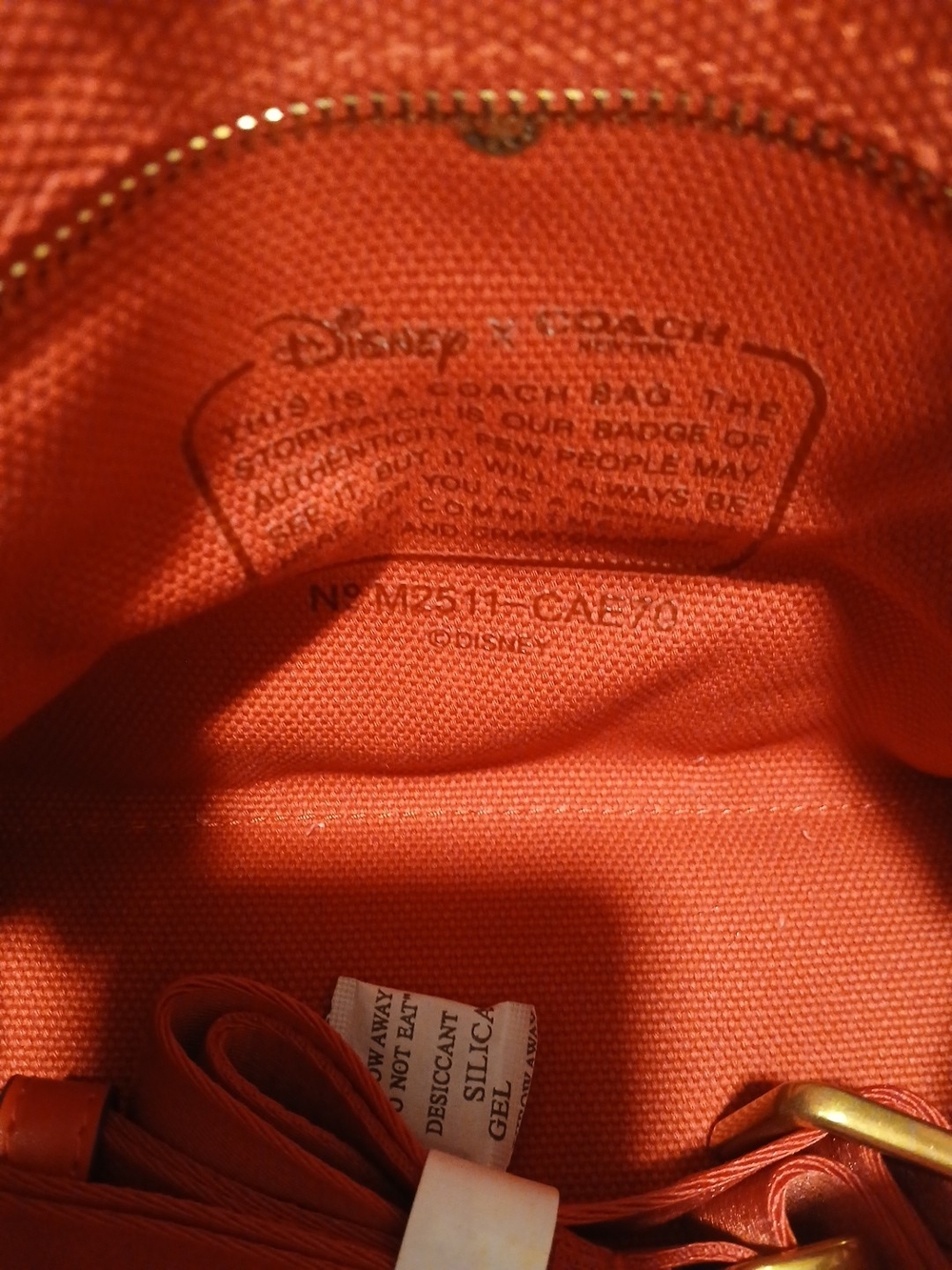 NWOT Disney X Coach Cargo Tote Bag 26 With Mickey Mouse CAE70 - Picture 4 of 5